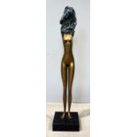 Bruni, Bruno (geb. 1935 Gradera) Große Mädchenskuptur (Akt) "La Bella - Die Schöne". Bronze mit