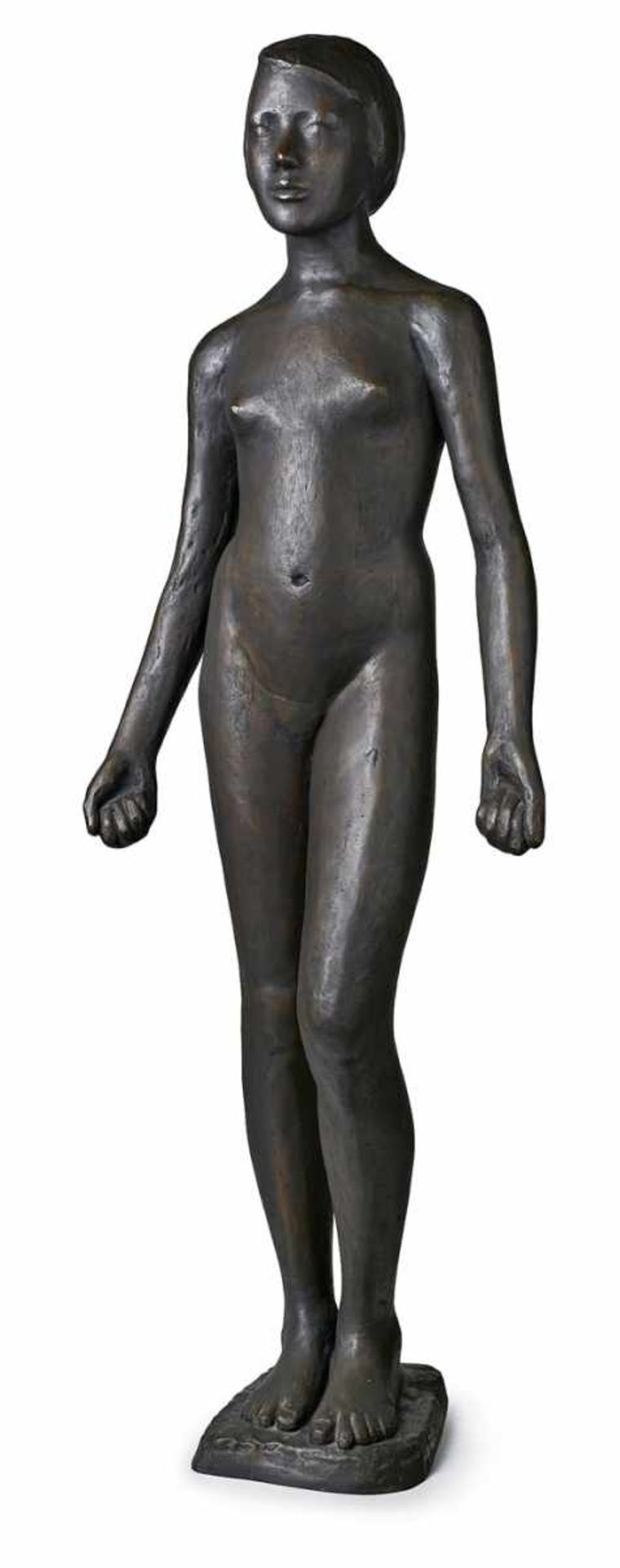 Lebensgroße Bronze "Mädchenakt", Irmgard Biernath (1905-1998), 20. Jh. Bronze, dunkel patiniert.