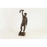 Bronzen sculptuur strijder met boog, getiteld Le Vainqueur (= overwinner), ges. Eugene Marioton (
