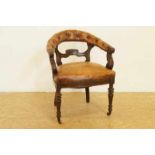 Oakwood deskchair with brown leather, end of 19th. Century Eiken bureaustoel met bruin leer bekleed,