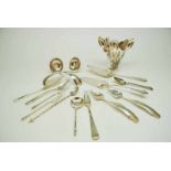 Lot zilveren schepwerk, div. kwal. gew. 626 gr. Lot of silver spoons div. qual. wt. 626 gr.