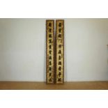 Stel roodlak en goudlak panelen met snijwerk van Chinese karakters, L. 228 cm. A pair of red and