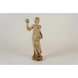 Geloogd houten sculptuur voorstellende een vrouw in gewaad met bal in haar hand, H. 40 cm A wooden