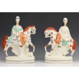 Engeland, vijf Staffordshire aardewerk groepen, 19e eeuw, w.o. ruiters te paard h. 25-38 cm.