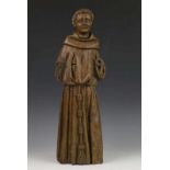 Eikenhouten sculptuur, 17e/18 eeuw; Franciscaner monnik, met koord om de middel h. 44 cm.