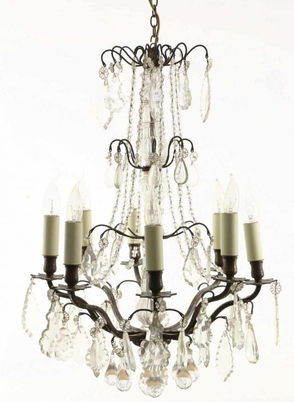 Bronzen achtlichts hanglamp met glazen stam, kristallen prisma's en pegels h. 68 cm