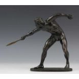 Rudolf Marcuse (1878-1929), bronzen sculptuur; Gladiator h. 18 cm.