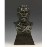 Edouard Drouot (1859-1945), bronzen buste, ca. 1900; Man met baard. Gesigneerd op achterzijde,