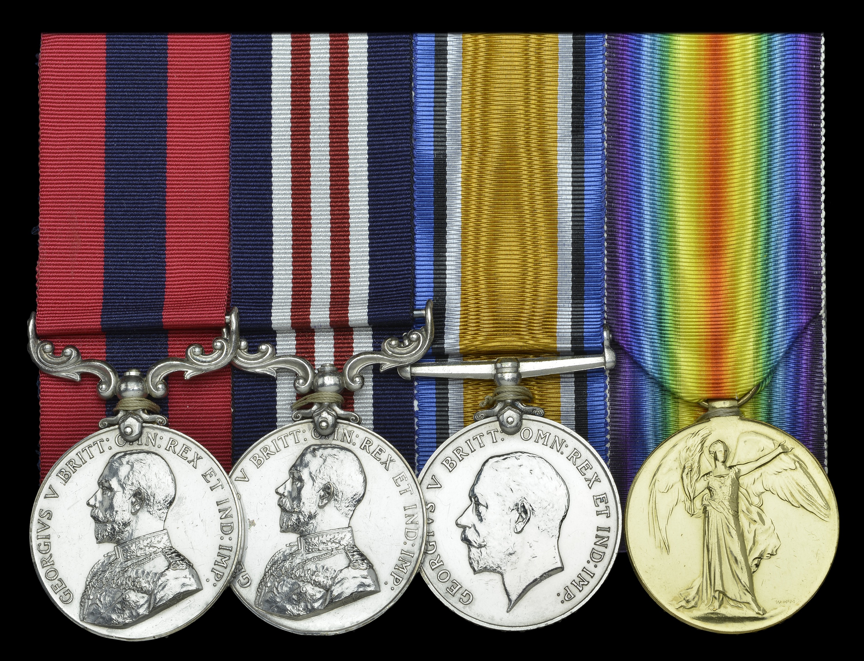 Groups and Single Decorations for Gallantry