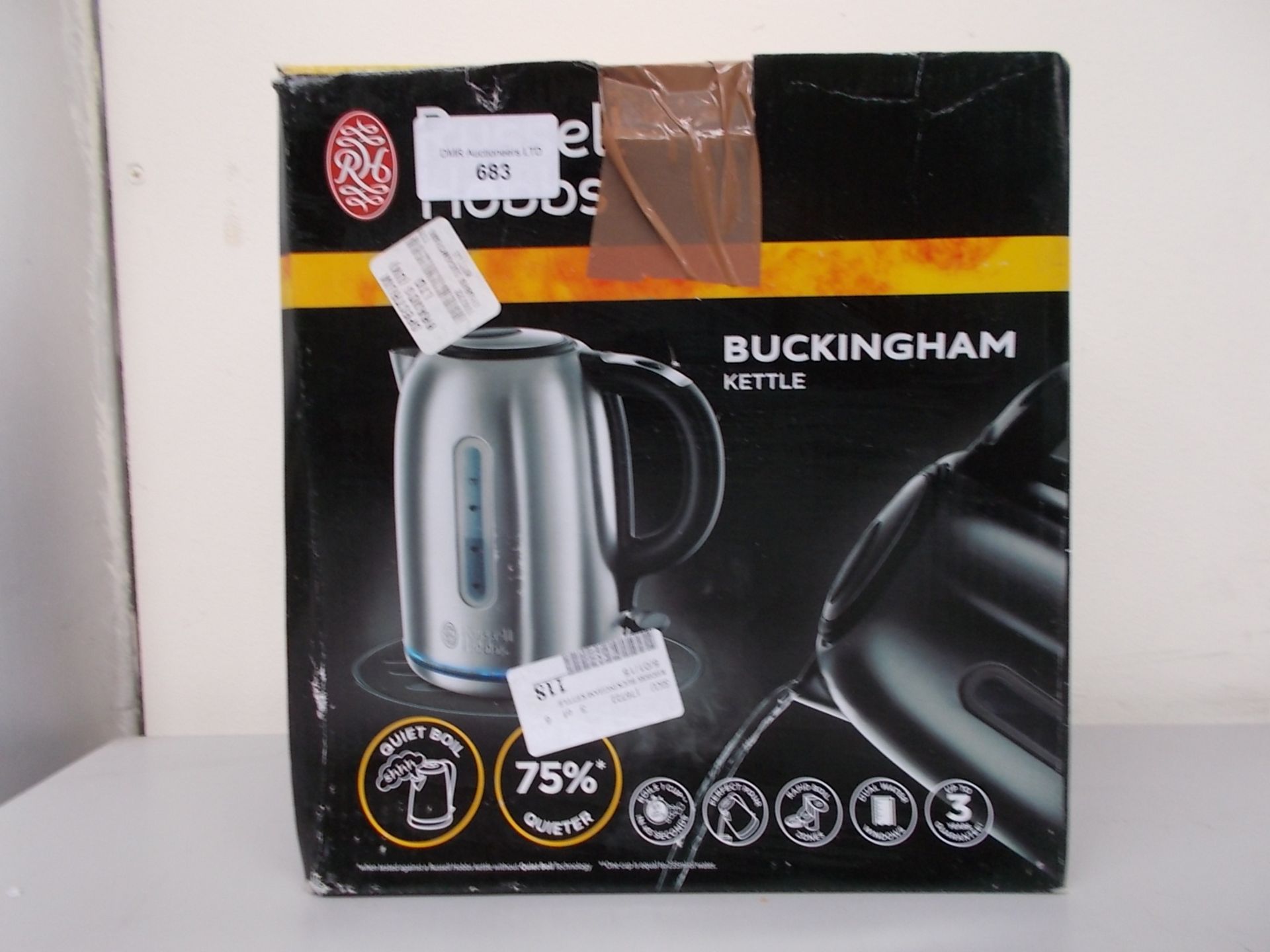 1 BOXED RUSSELL HOBBS BUCKINGHAM KETTLE