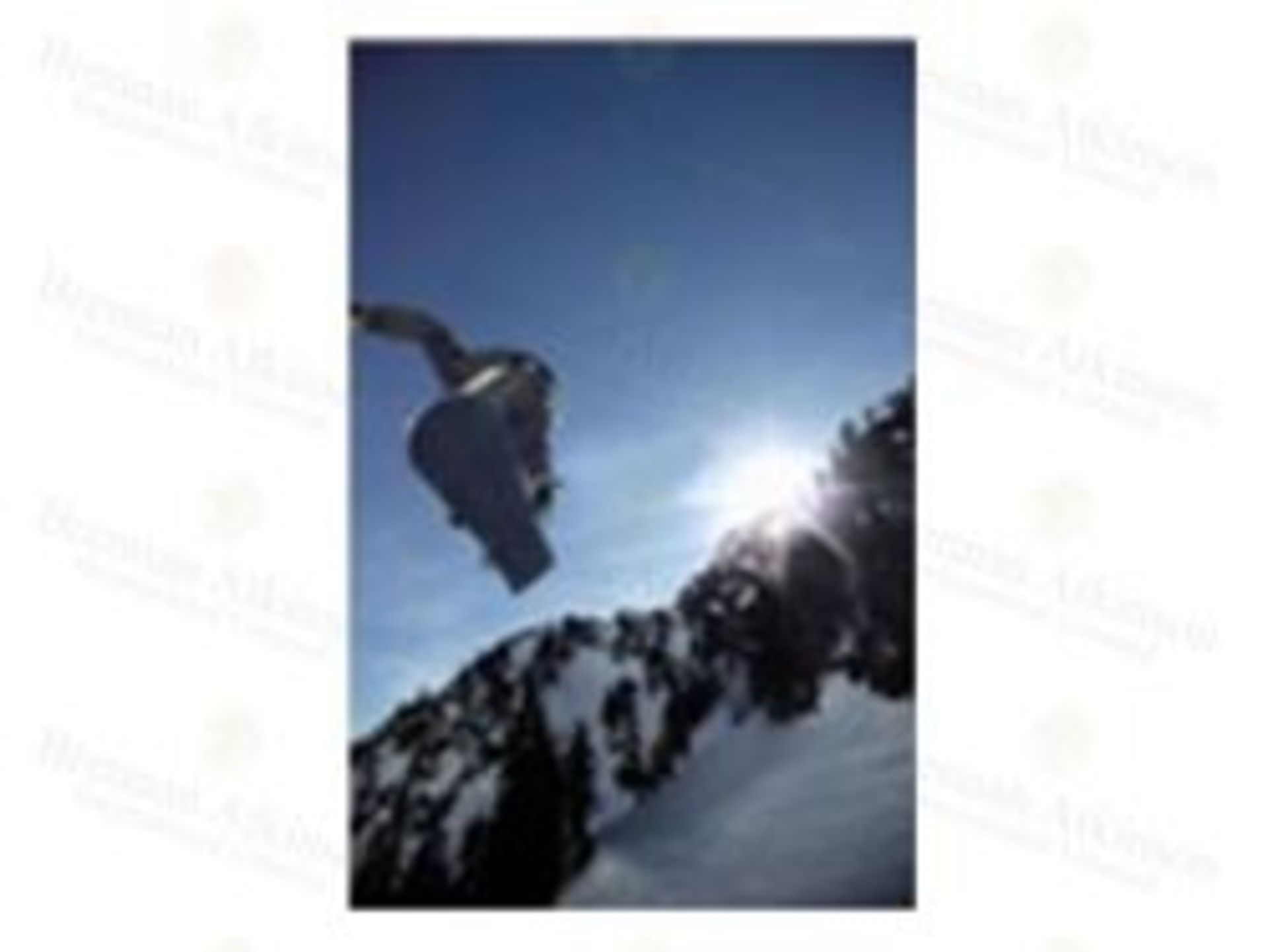 1 BRAND NEW BOXED SNOW BOARDER PRINTED CANVAS