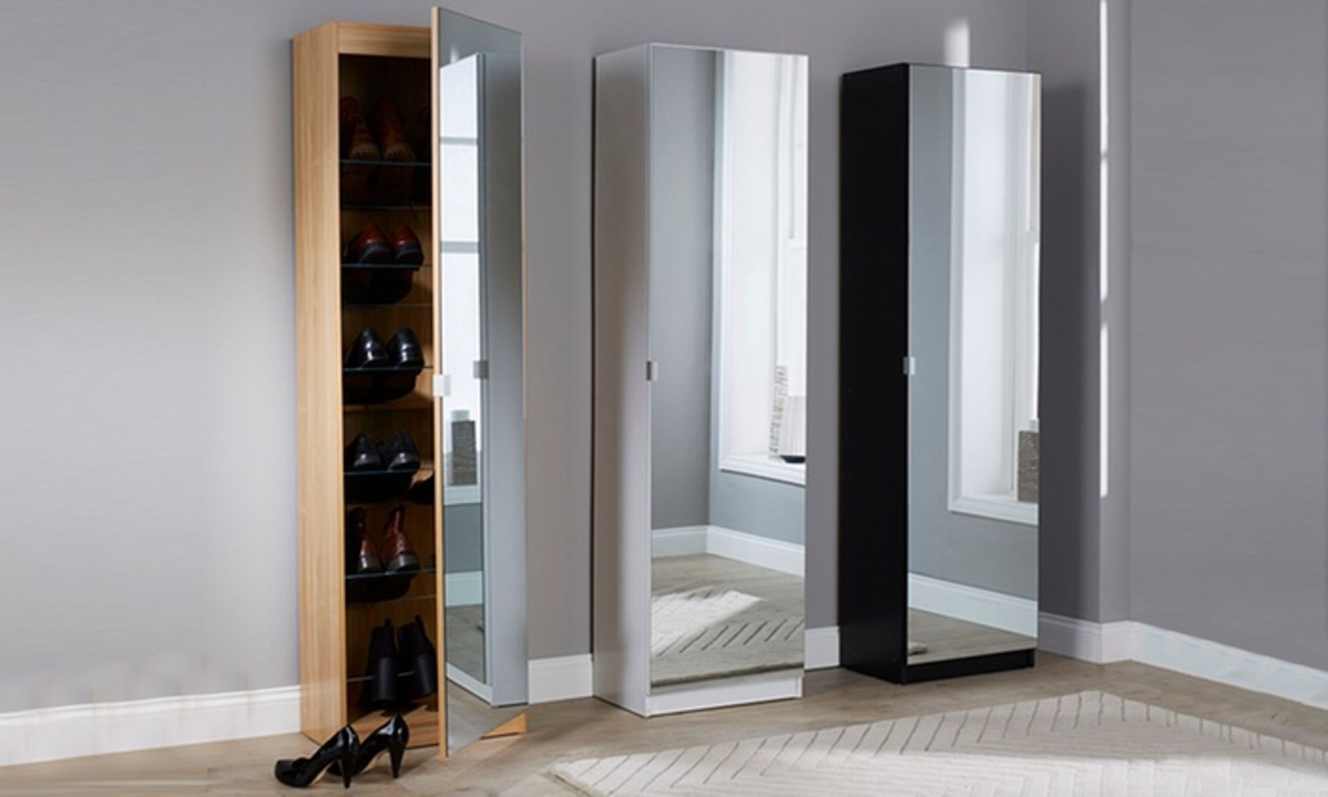 1 BOXED 6FT MIRRORED SHOE CABINET IN WHITE