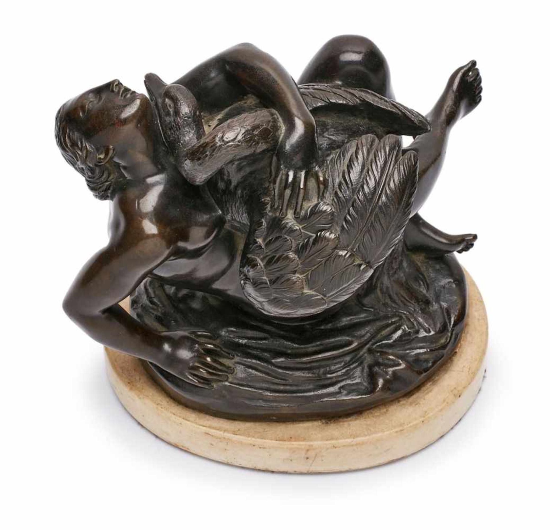 Bronze Leda mit Schwan, Ende 19. Jh. Schwarz patiniert. Weibl. Akt, d. Schwan eng umschlingend, - Bild 6 aus 6