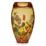 Gr. Vase, Murano um 1980. Farbloses Glas m. versch. bunten Einschmel- zungen (teils in Millefiori-