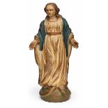 Kl. Figur "Maria Immaculata", alpenländisch 19. Jh. Nadelholz, bunt u. gold bemalt. Auf Weltkugel u.