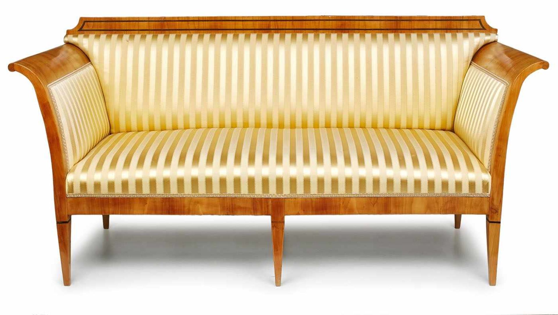 Biedermeier-Sofa, um 1830. Kirschbaum massiv u. furn. Rückenlehne m. ebonis. Bandeinlagen. Nach