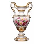 Gr. Prunk-Henkelvase, Meissen um 1900. Amphore m. mehrfach eingeschnürtem Korpus auf Nodus u. Rd.