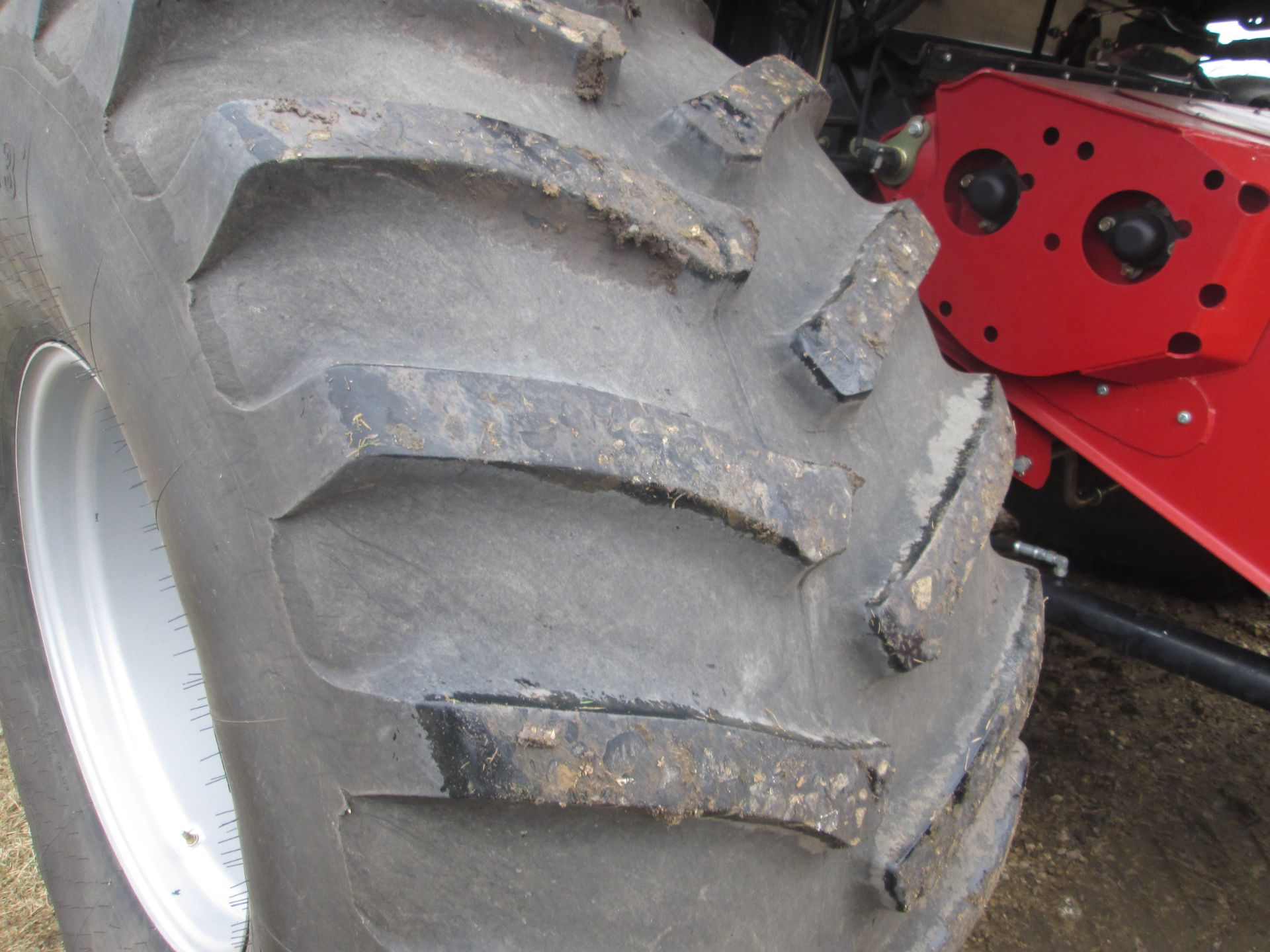 2012 Case IH 8120 c/w Case 3016 header, showing 738 sep / 992 eng hr, 900/60R32 F singles, Pro 700 - Image 10 of 19