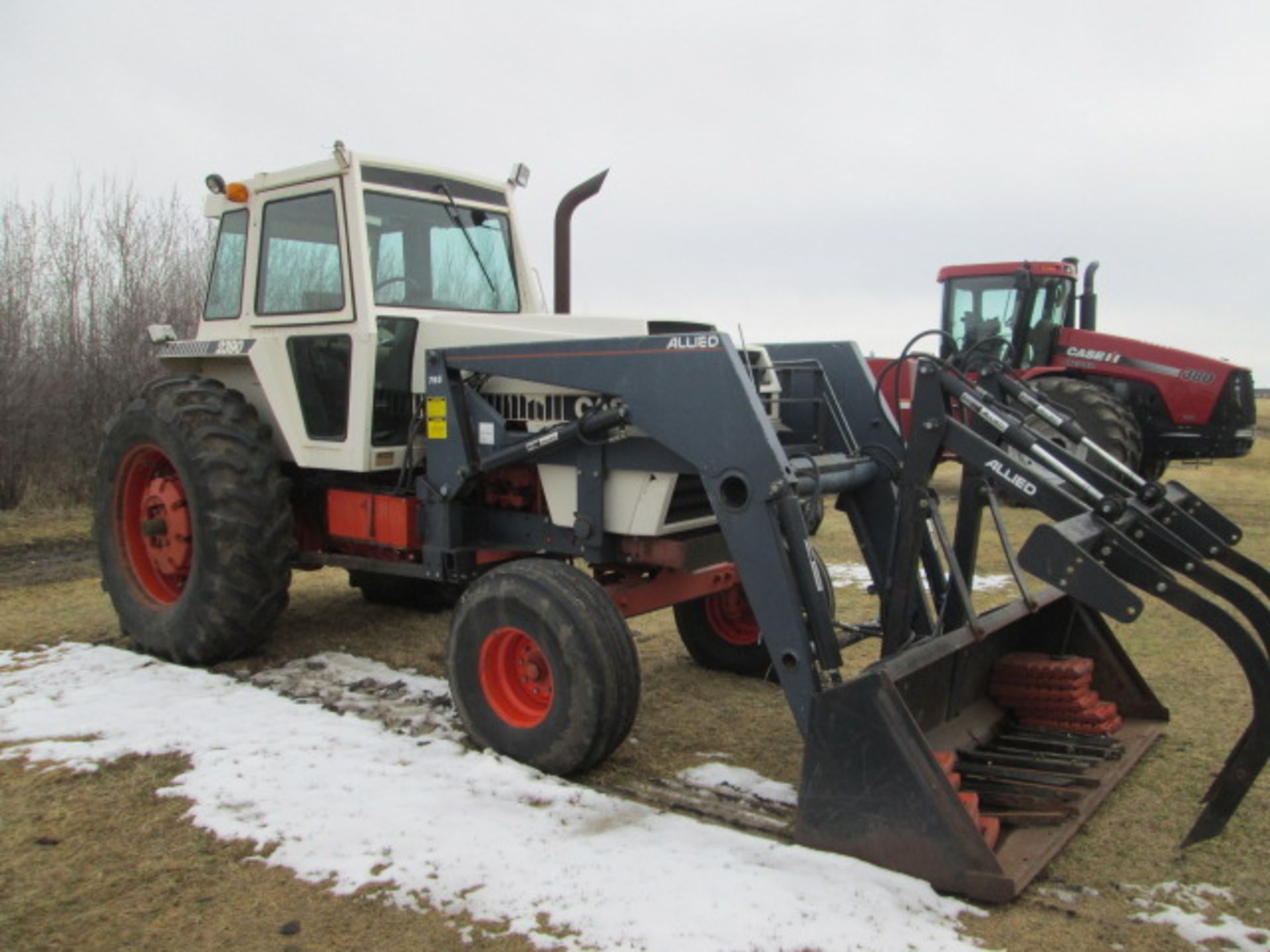 Case 2390 2WD c/w Allied 795 loader, 7' bucket & grapple, showing 6405 hr, 20.8x38 duals, 3 hyd, - Image 4 of 18