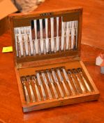A Mappin and Webb oak canteen of silver plated fruit knives and forks A Mappin and Webb oak