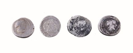 Rome, Republic, silver Quinarii (4). Fine (4)
