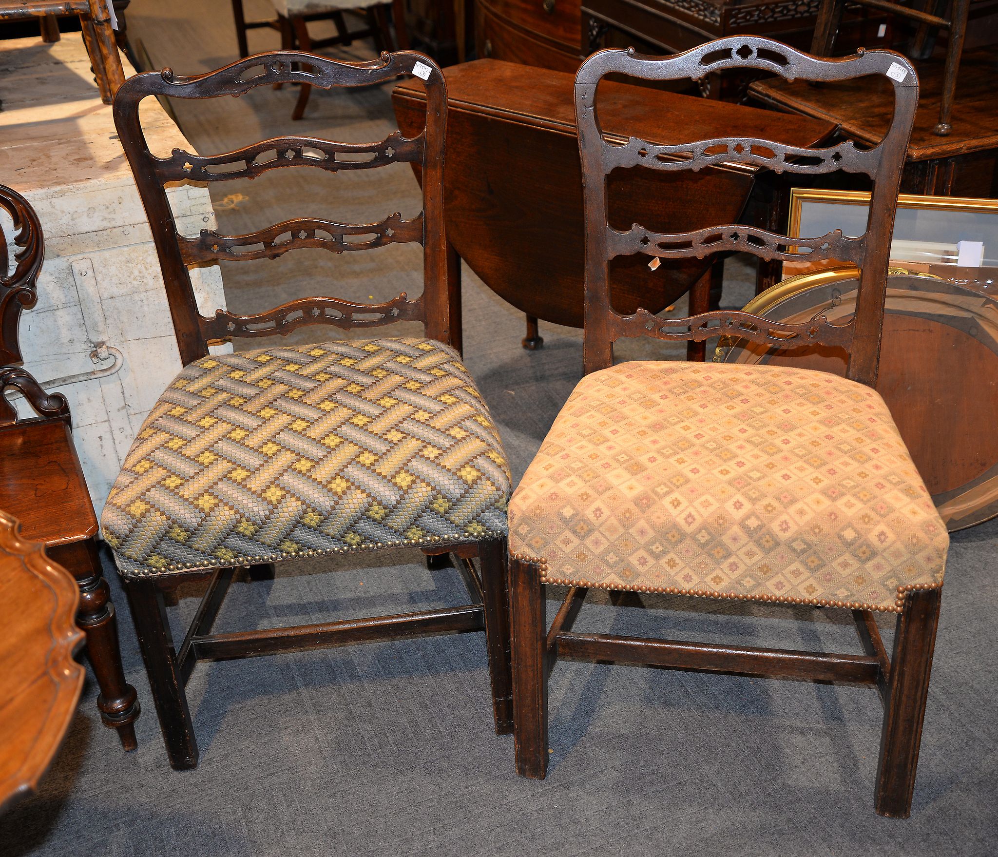 A harlequin set of six mahogany dining chairs in the manner of Thomas Chippendale chairs (6) - Image 2 of 2