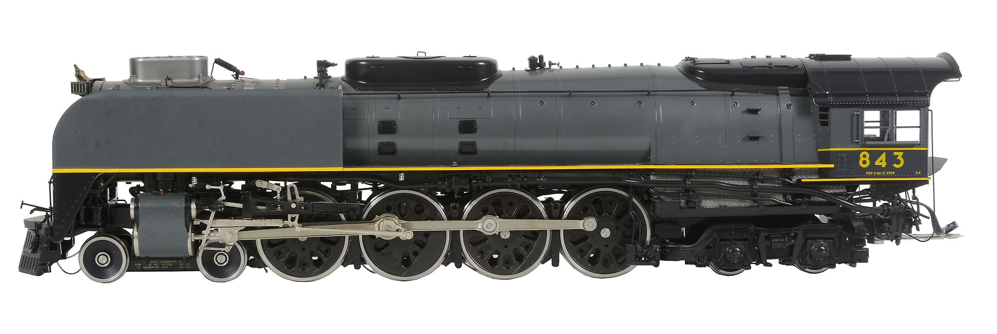 A gauge 1 model of a Union Pacific 4-8-4 American tender locomotive, built in brass with grey lined - Image 2 of 4