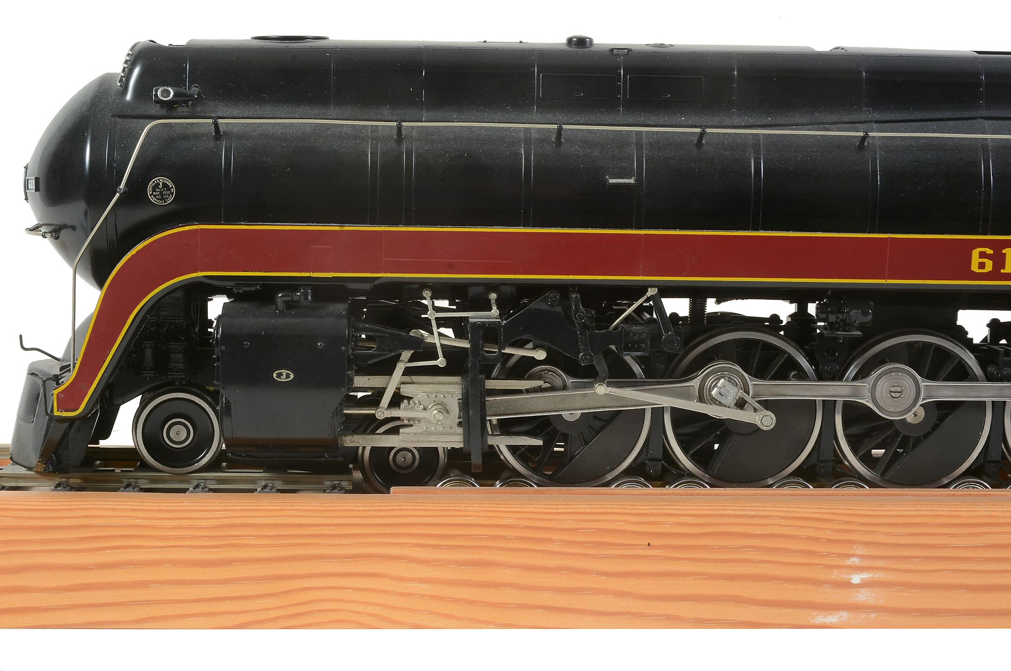 A gauge 1 model of a 4-8-4 Norfolk and Western tender Locomotive No.611, built by Aster and being - Image 3 of 3