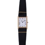 A 9 carat gold quartz wristwatch, hallmarked London 2001, Swiss quartz movement, 5 jewels, cal. ETA