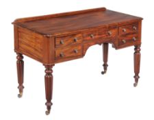 A William IV dressing table , circa 1835, in the manner of Gillows, 82cm high, 135cm wide, 50cm