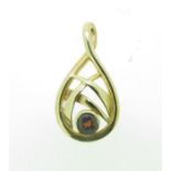 9ct Yellow Gold Garnet pendant.