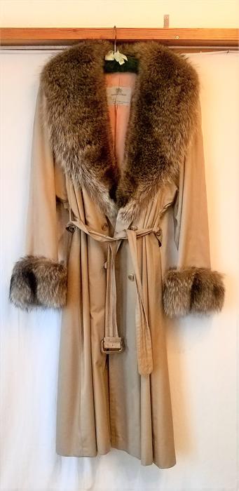 Vintage AQUASCUTUM Trench Coat Raccoon Collar