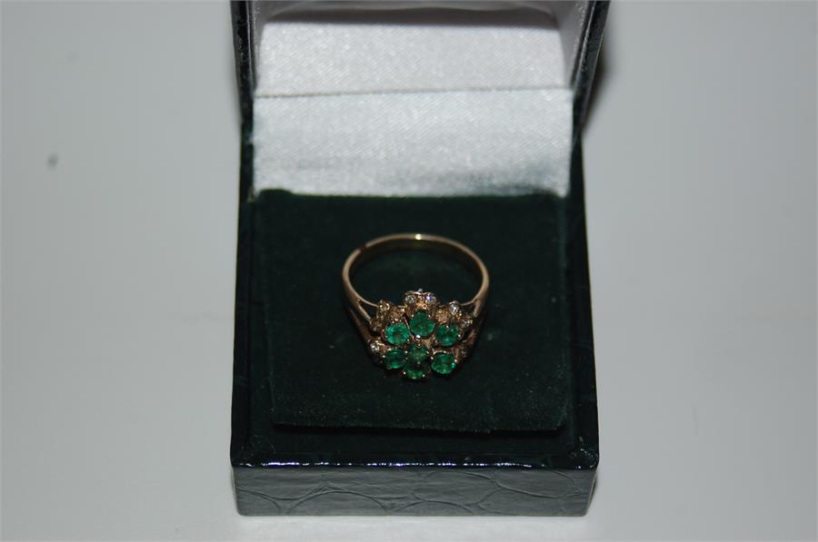 9ct Gold Dress Ring Set Emeralds Surrounded by Diamonds Size M - Bild 9 aus 12