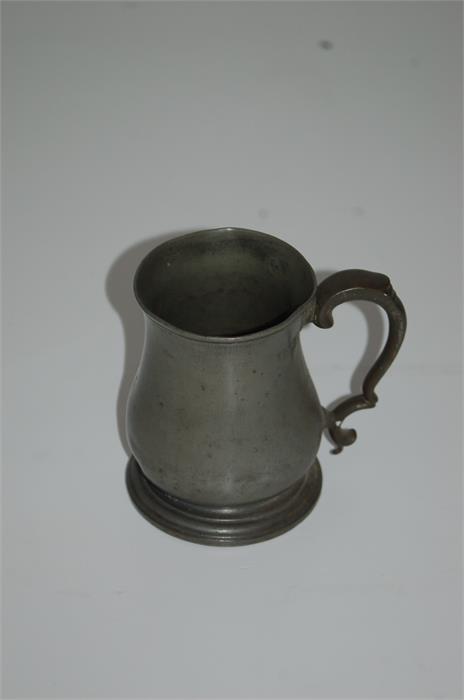 Victorian or earlier Pewter Pint Tankard, Impressed Marks - Image 7 of 9