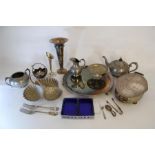 A Collection of 19th / 20th Century Silver Plate Items (16 in All)