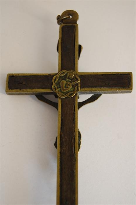 19th Century German 'Trifoil' or 'Budding' Crucifix / Rosary - Image 3 of 4