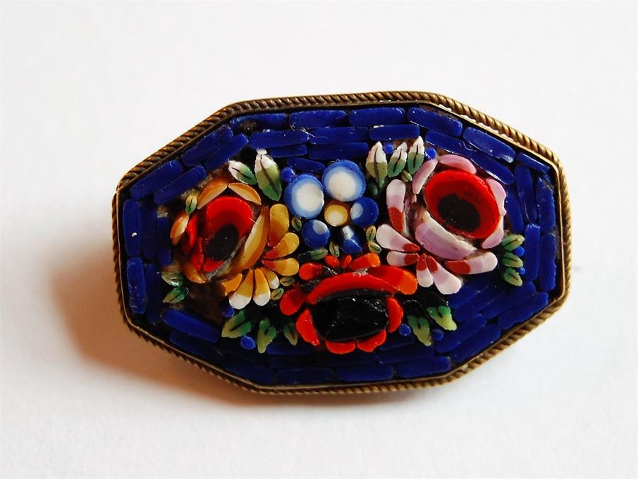 Vintage Italian Mosaic Brooch in Gold Metal Setting