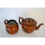 ATHLO Ware Teapot and Milk Jug