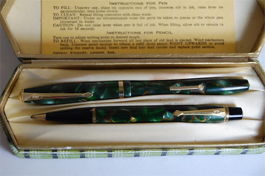 Cased Conway Stewart Fountain Pen & Pencil Writing Set - Image 2 of 3