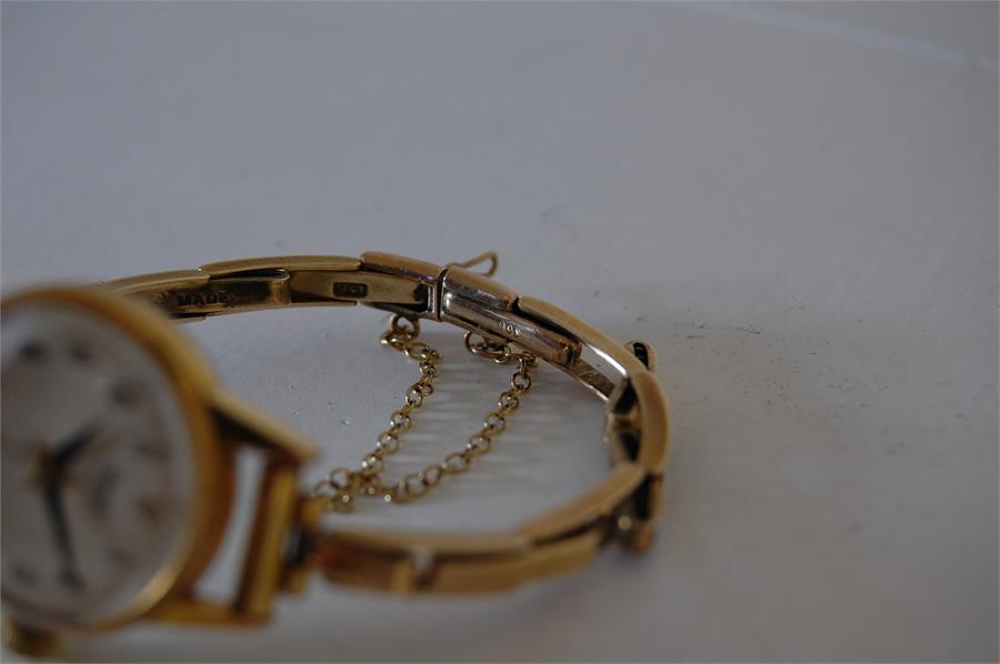 Ladies Everite Swiss Wrist Watch on 9ct Gold Strap - Image 2 of 5