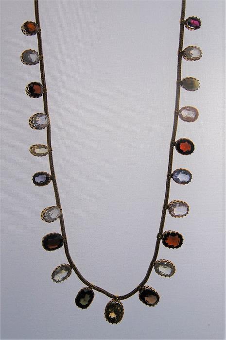 Gold metal fine rope-twist necklace, suspended a fringe of 21 semi-precious stones - Image 10 of 11