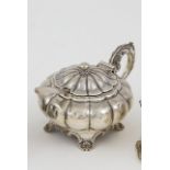 Geo V S/S Mustard Pot lobed melon shape, with acanthus topped scroll handle on shell decorated