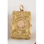 Early C19th 15ct Vinaigrette bright cut floral engraved with hanging loop