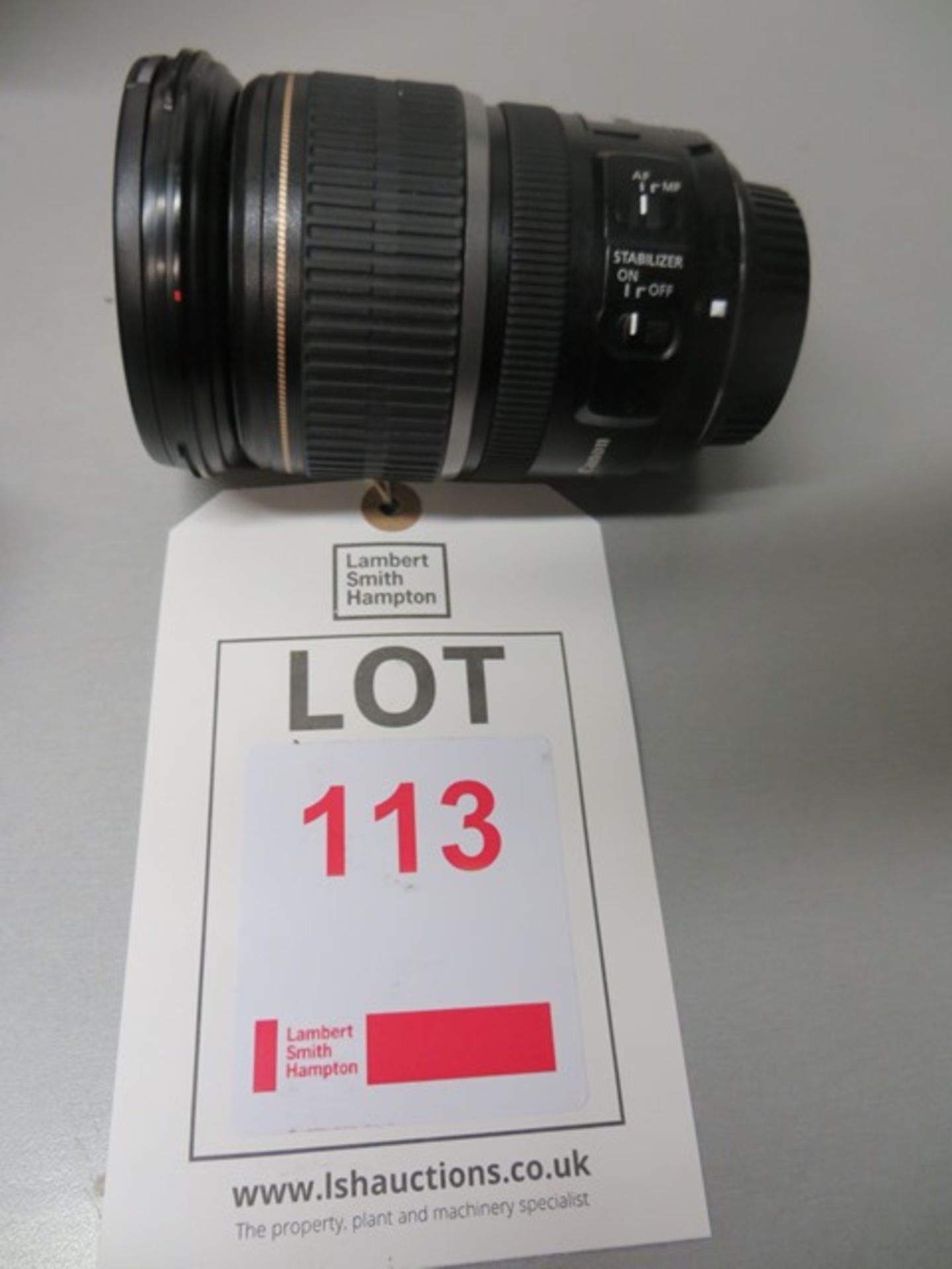Canon EF-S 17-55mm zoom lens s/n 11870093 c/w ray shade - Image 2 of 3
