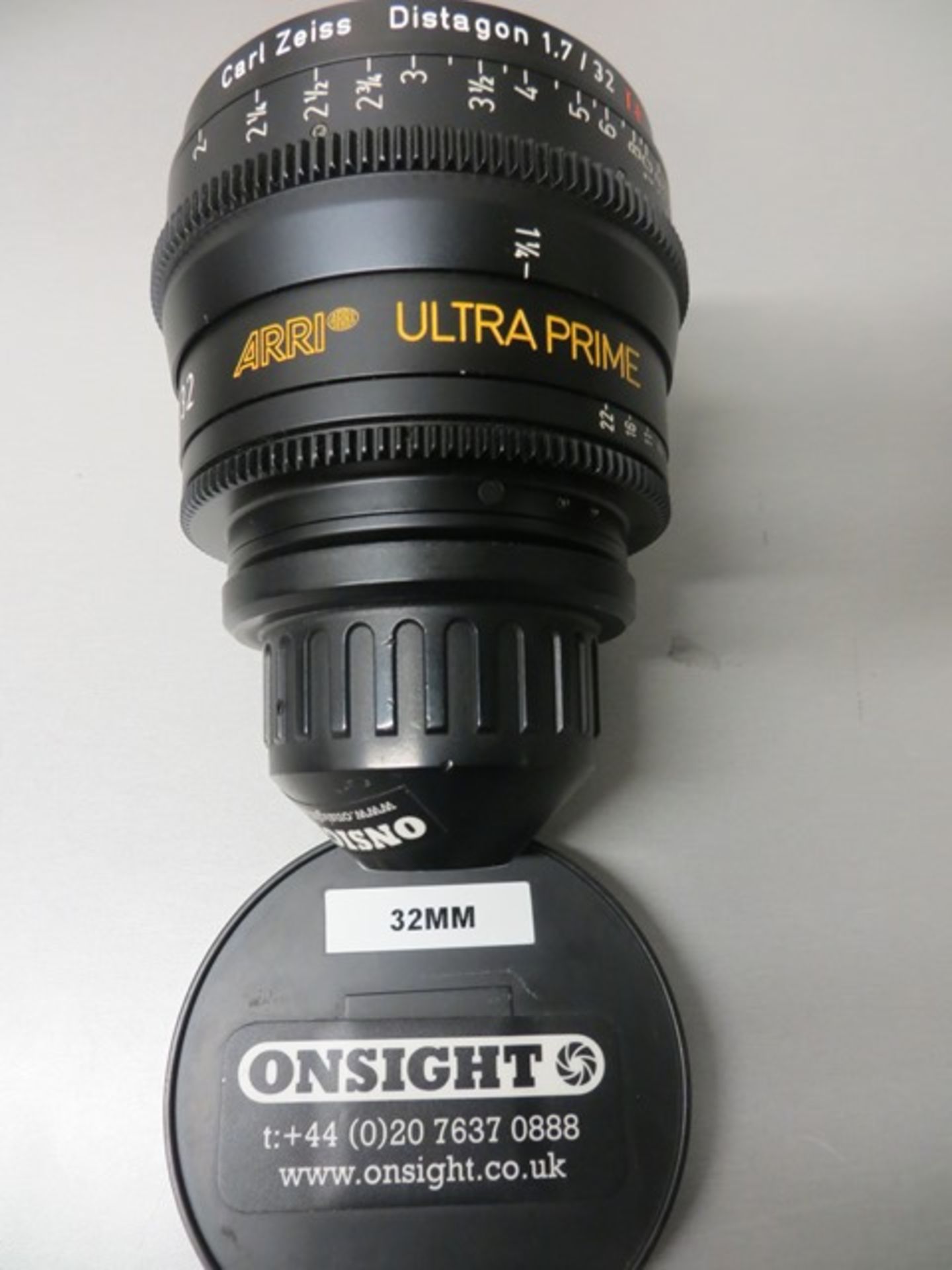 Zeiss Arri Ultra Prime set comprising T1.9 lenses, 20mm s/n 8941800, 24mm s/n 8937597, 32mm s/n - Image 4 of 5