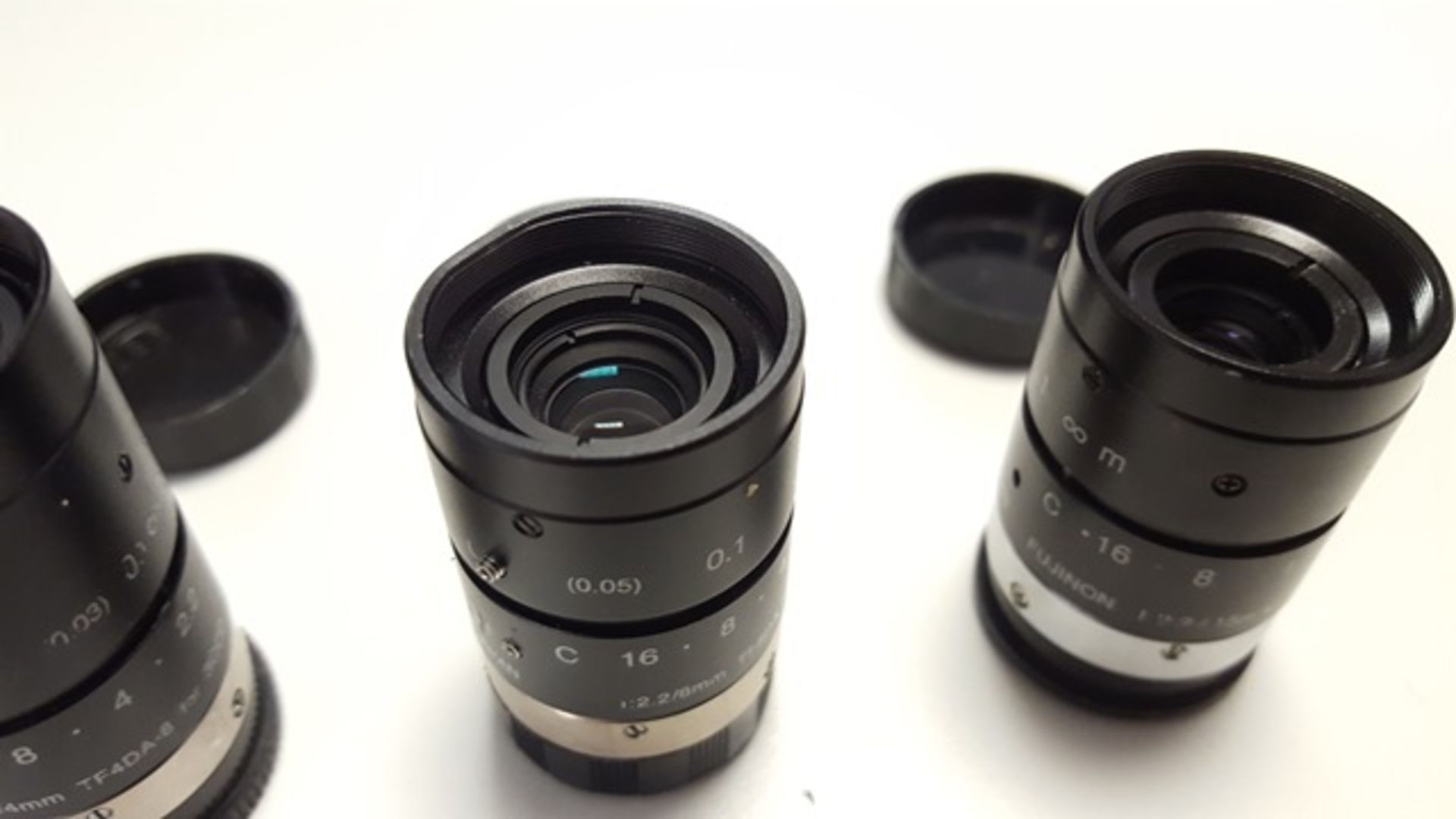 Set 3 Fujinon C Mount Lenses 4mm, 8mm & 15mm - Image 3 of 4
