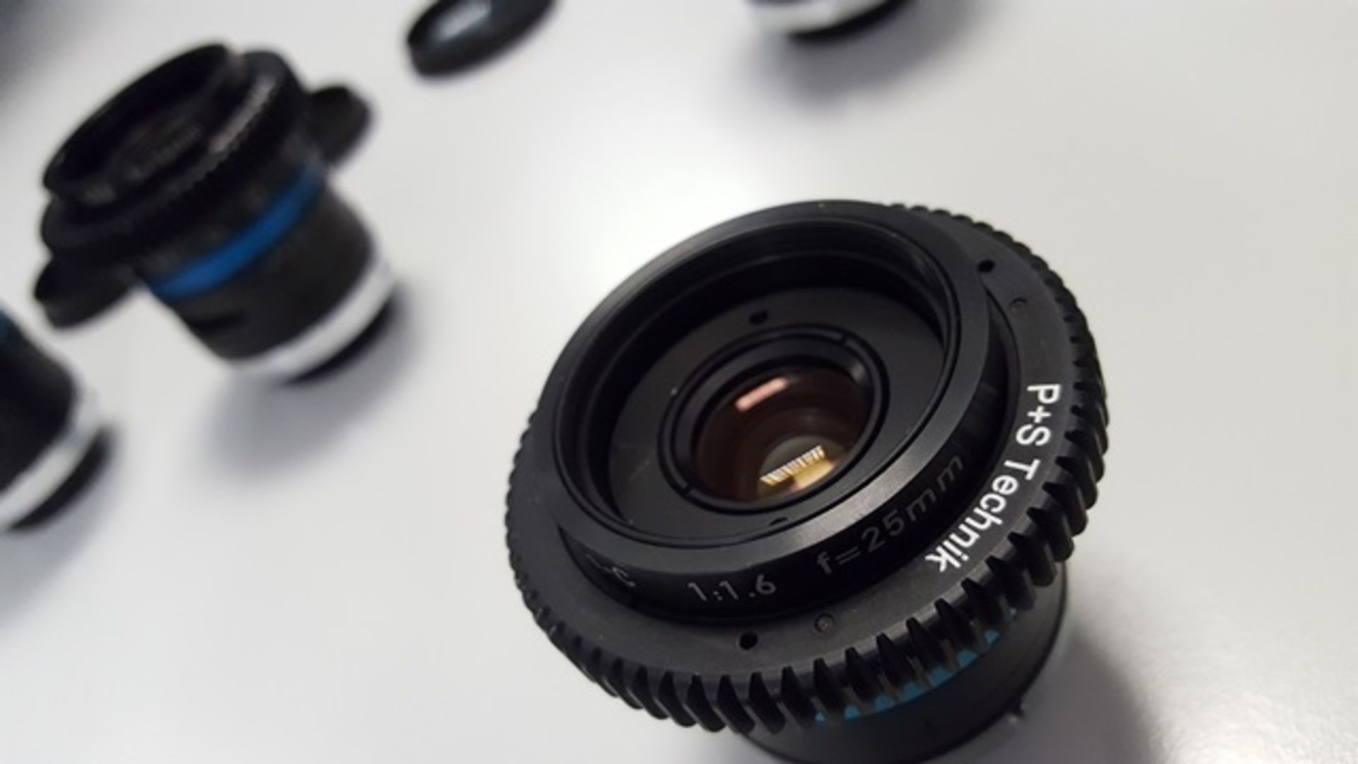 Set of Linos C Mount Lenses c/w P&S Technik Focus Rings 12mm s/n 11856562, 16mm s/n 11943224... - Image 4 of 6