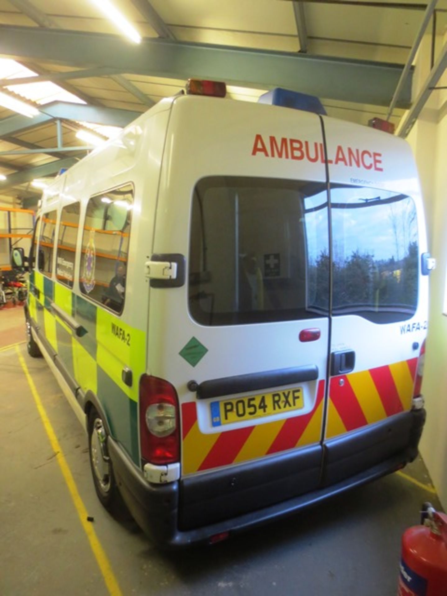 Renault Master LM35 Dci 100 LWB 2463cc diesel ambulance, reg no: PO54 RXF, MOT: 5/2/17, Company ref: - Image 5 of 11