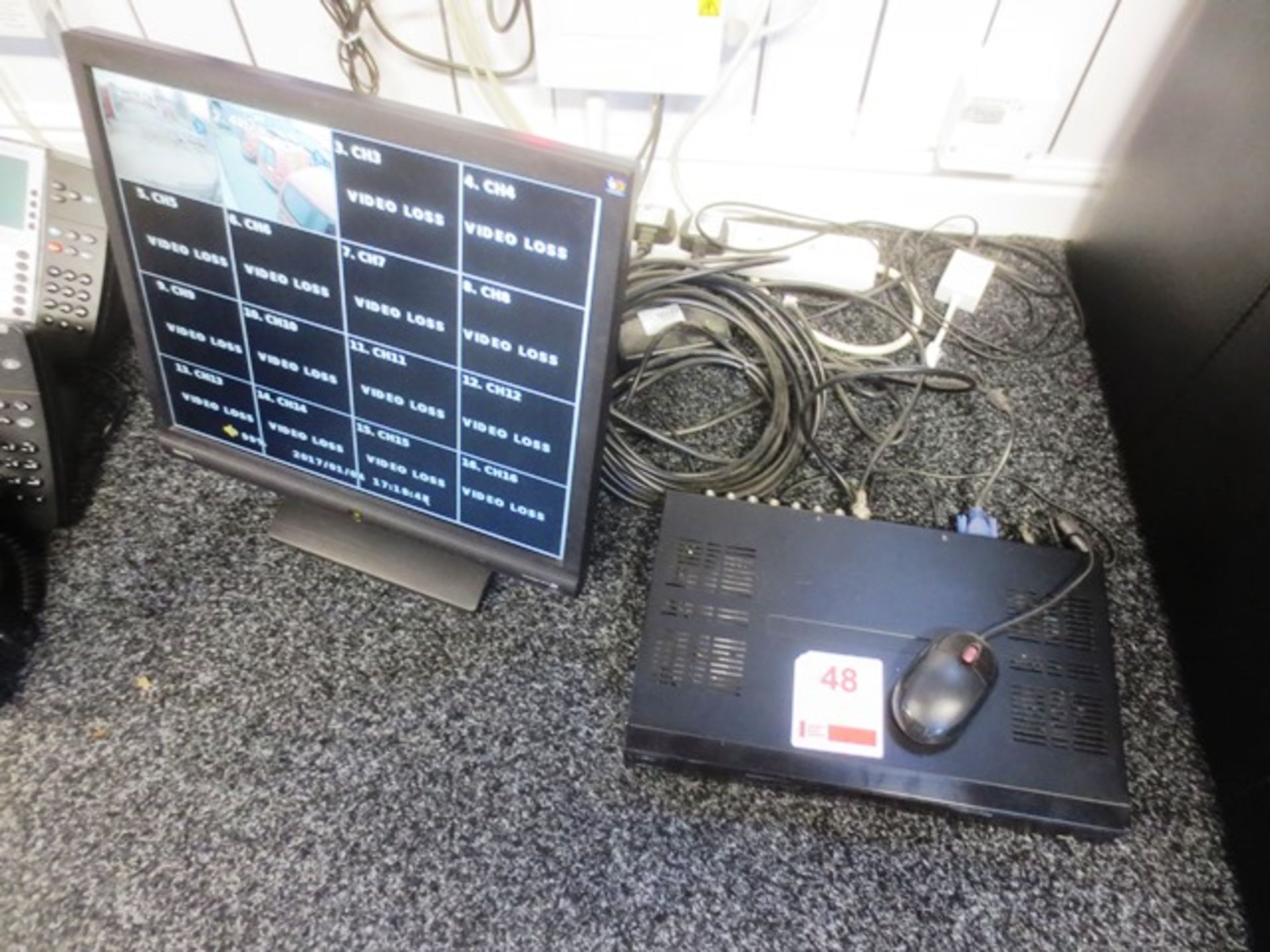 Ultra SR101 6U digital video recorder and Benq monitor