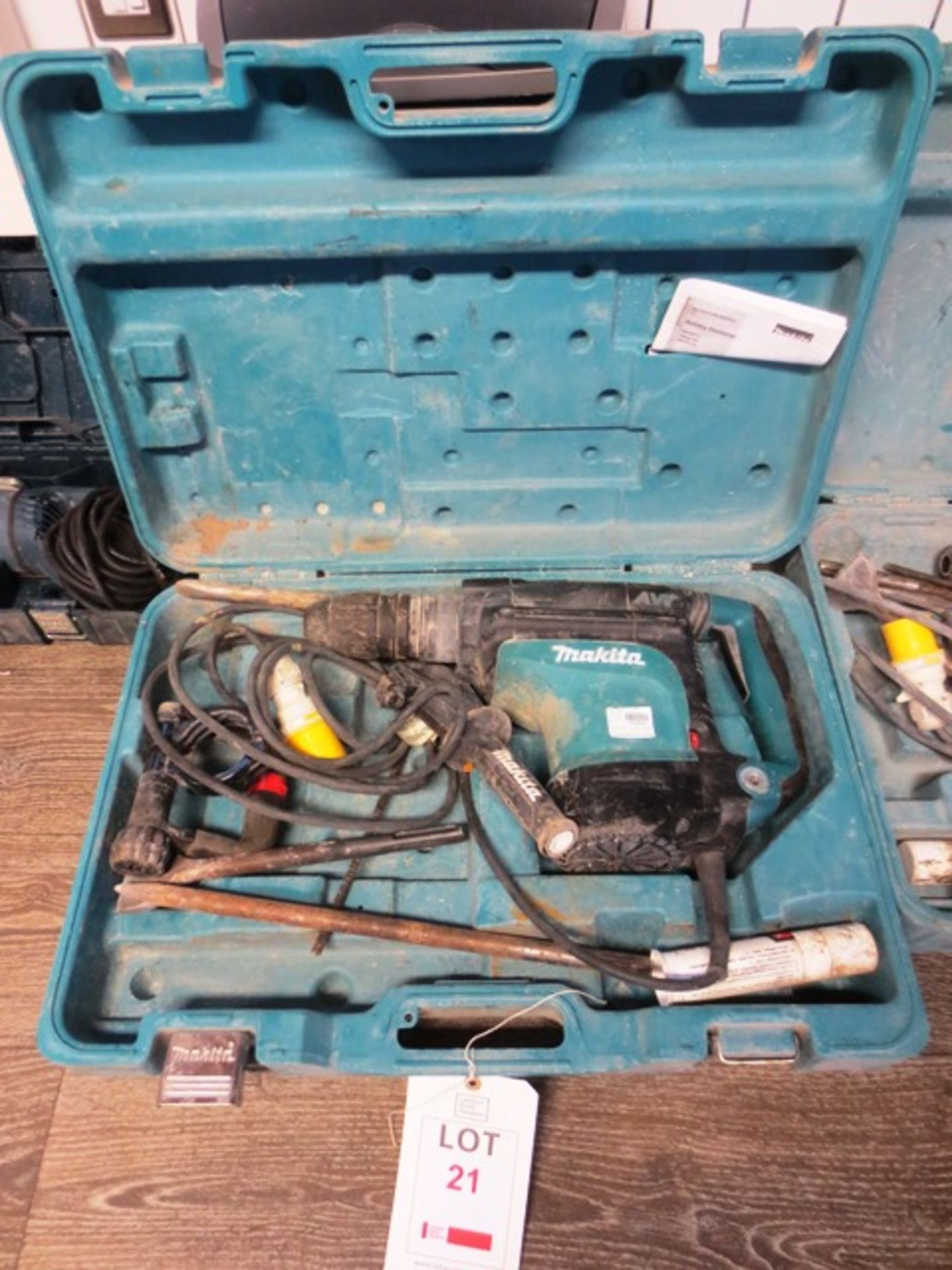 Makita HR4511C AVT 110v breaker (2010), with carry case